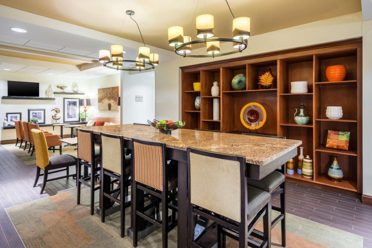 | Hampton Inn Clifton Park