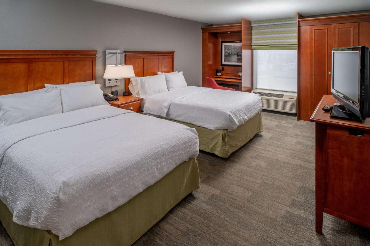 Double Room with Two Double Beds with Refridgerator and Microwave - Non-Smoking at Hampton Inn Charleston-Downtown