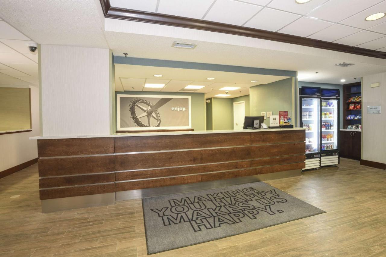| Hampton Inn Cincinnati Eastgate