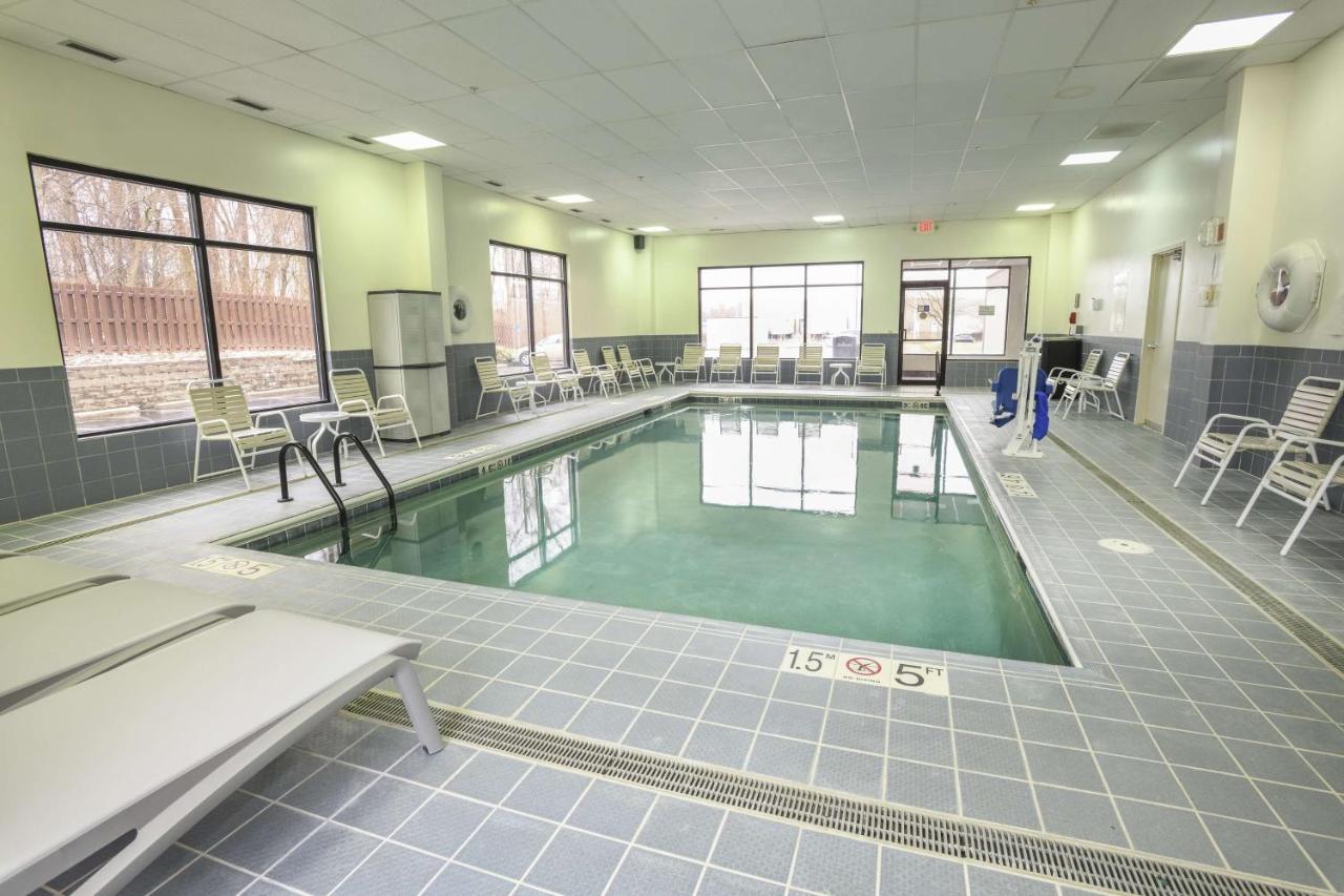 | Hampton Inn Cincinnati Eastgate