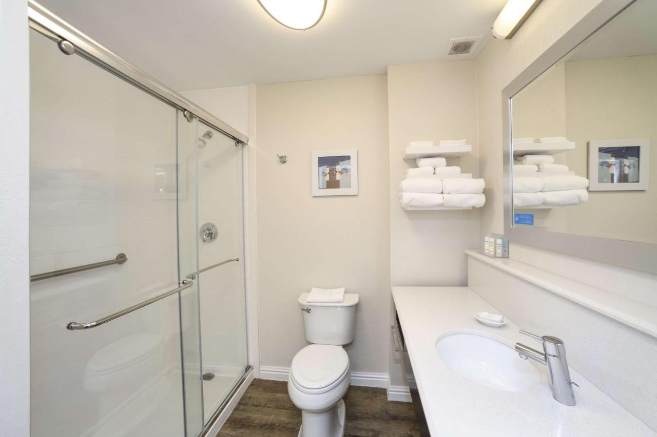 | Hampton Inn Cincinnati Eastgate