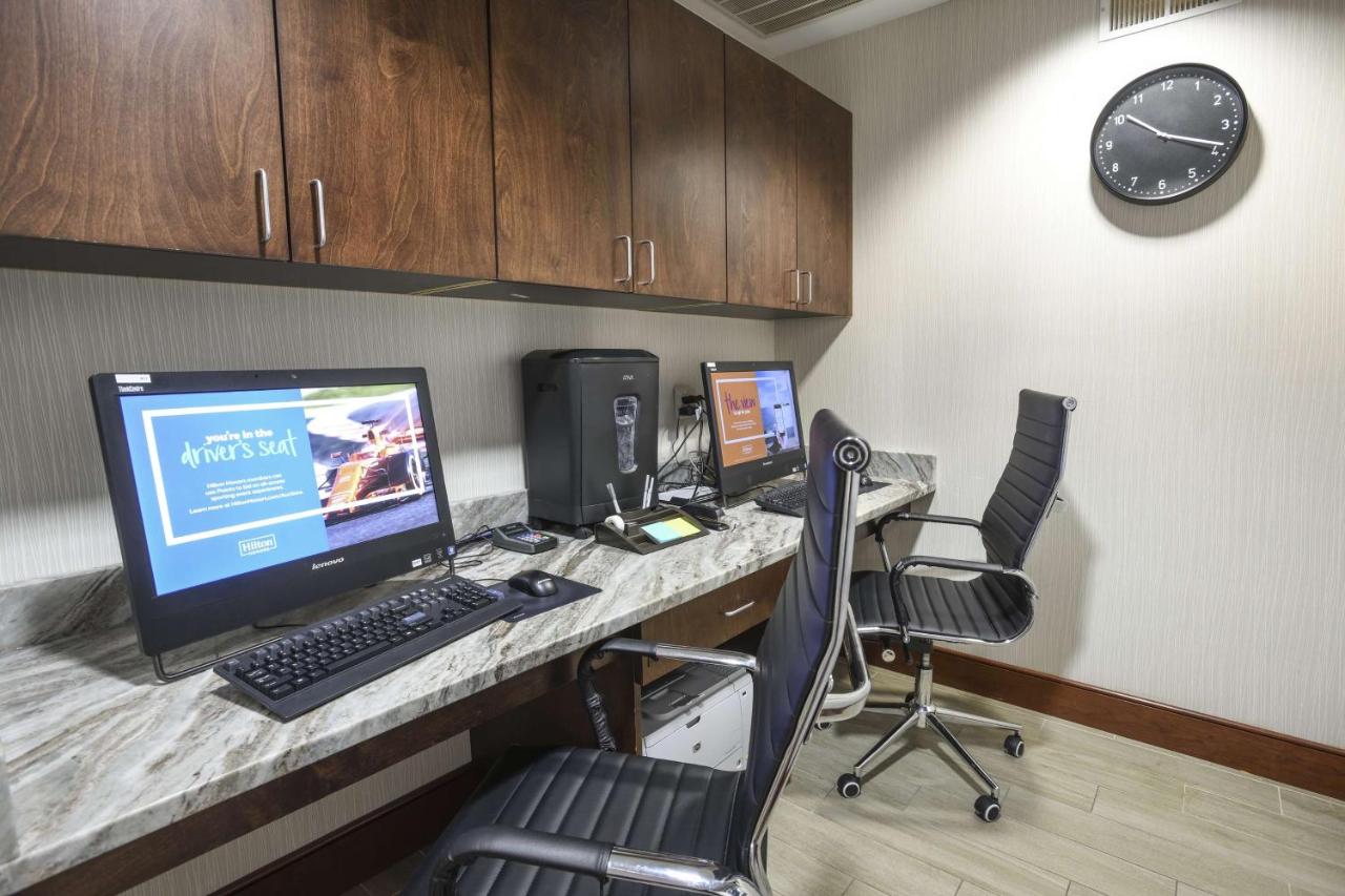 | Hampton Inn Cincinnati Eastgate