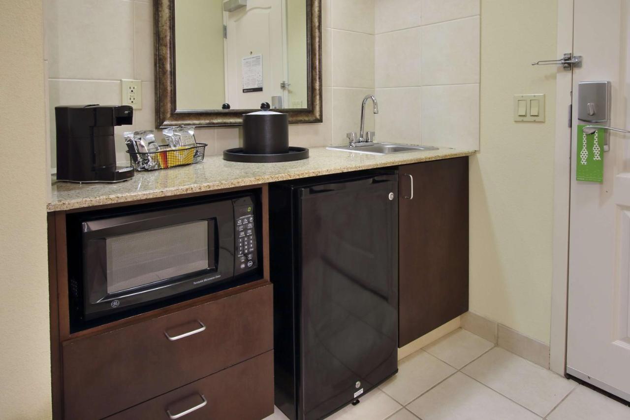 King Studio with Sofa Bed - Non-Smoking at Hampton Inn & Suites Conroe - I-45 North