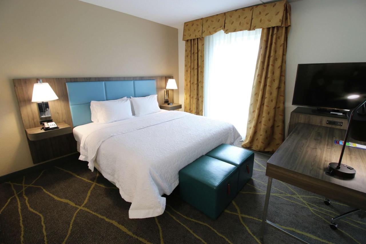 | Hampton Inn & Suites Palm Coast
