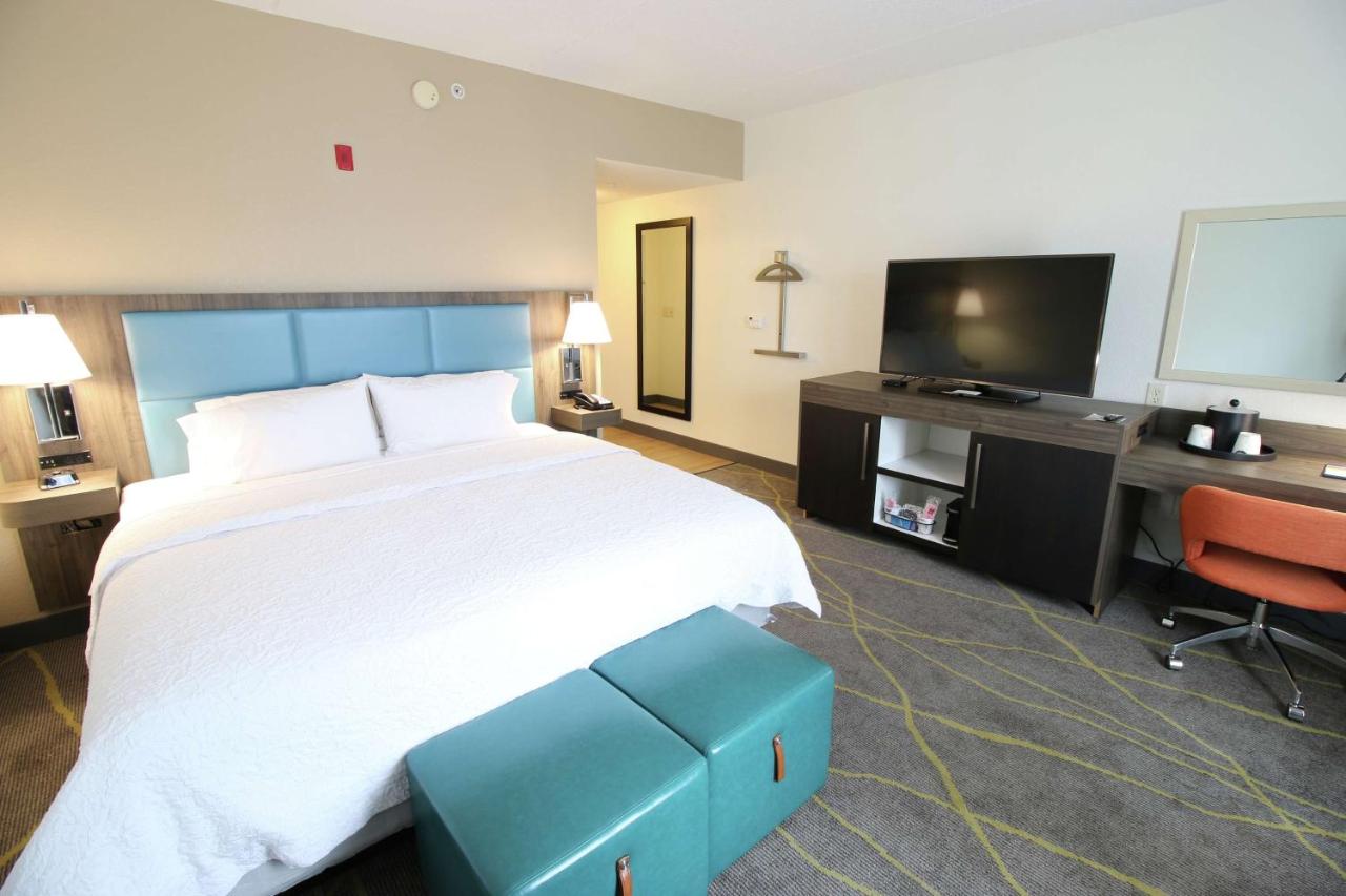 | Hampton Inn & Suites Palm Coast