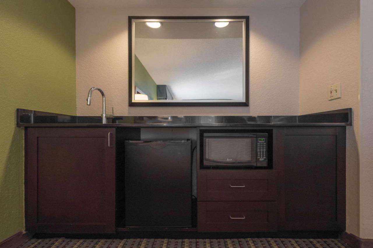 | Hampton Inn Brooksville Dade City