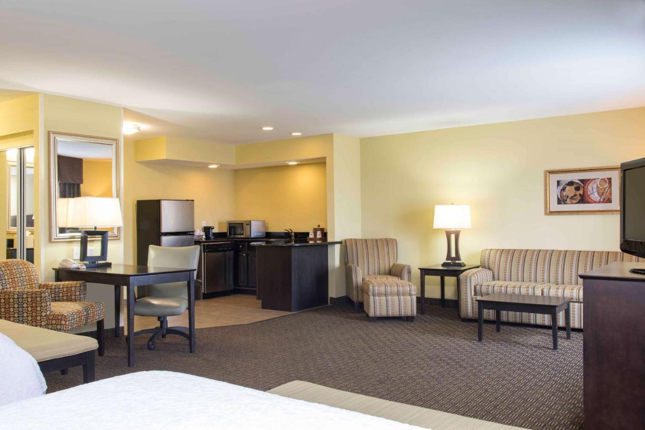 Queen Studio - Non-Smoking at Hampton Inn & Suites Danville