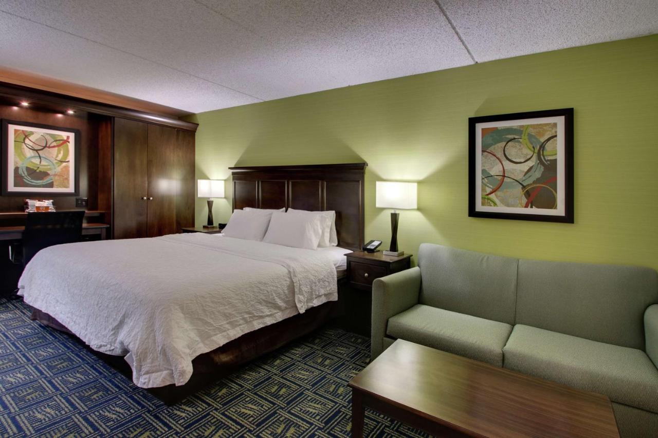 King Room at Hampton Inn DuBois