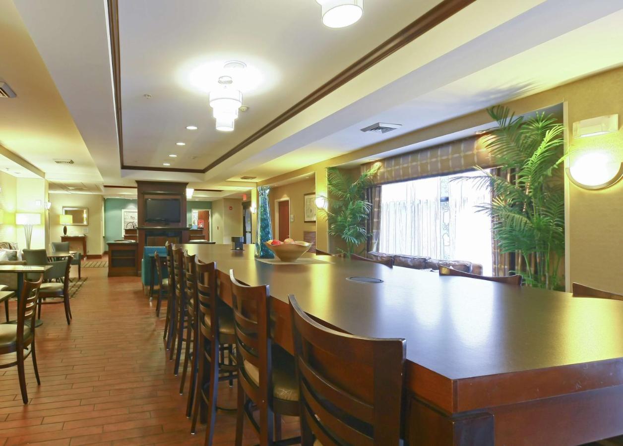 | Hampton Inn North Brunswick