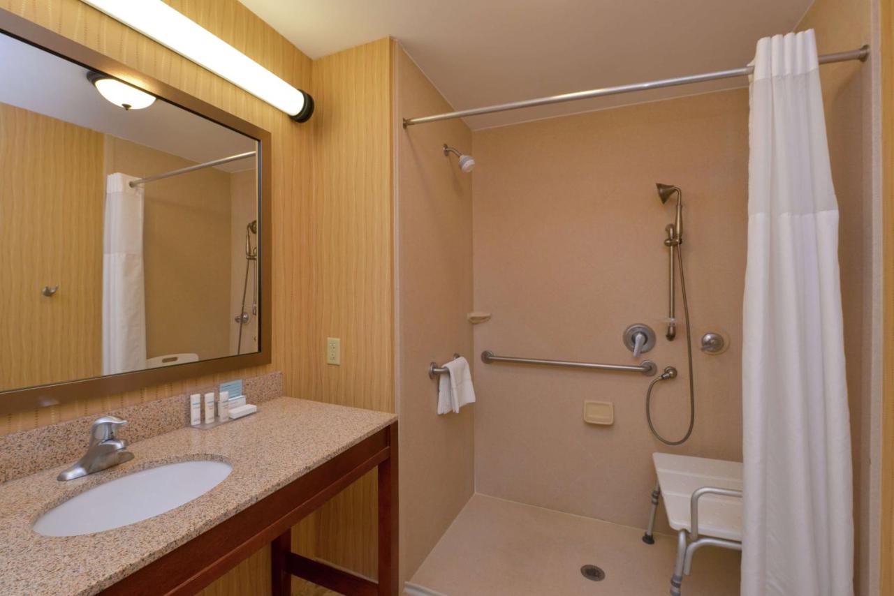King Room - Disability Access/Hearing Accessible - Non-Smoking at Hampton Inn Frederick