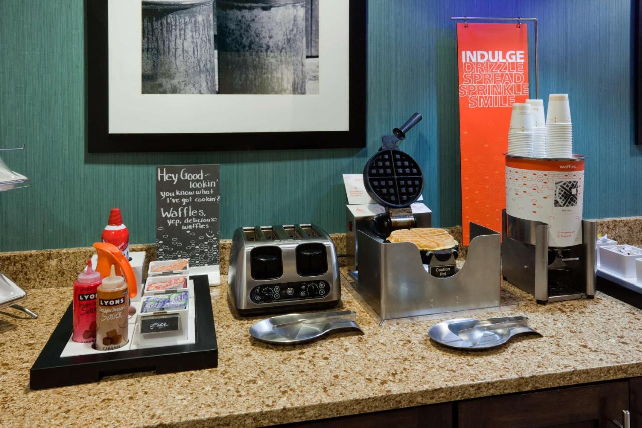 | Hampton Inn North Sioux City
