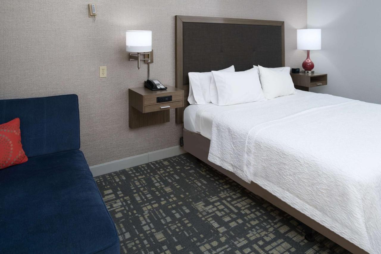 | Hampton Inn North Sioux City