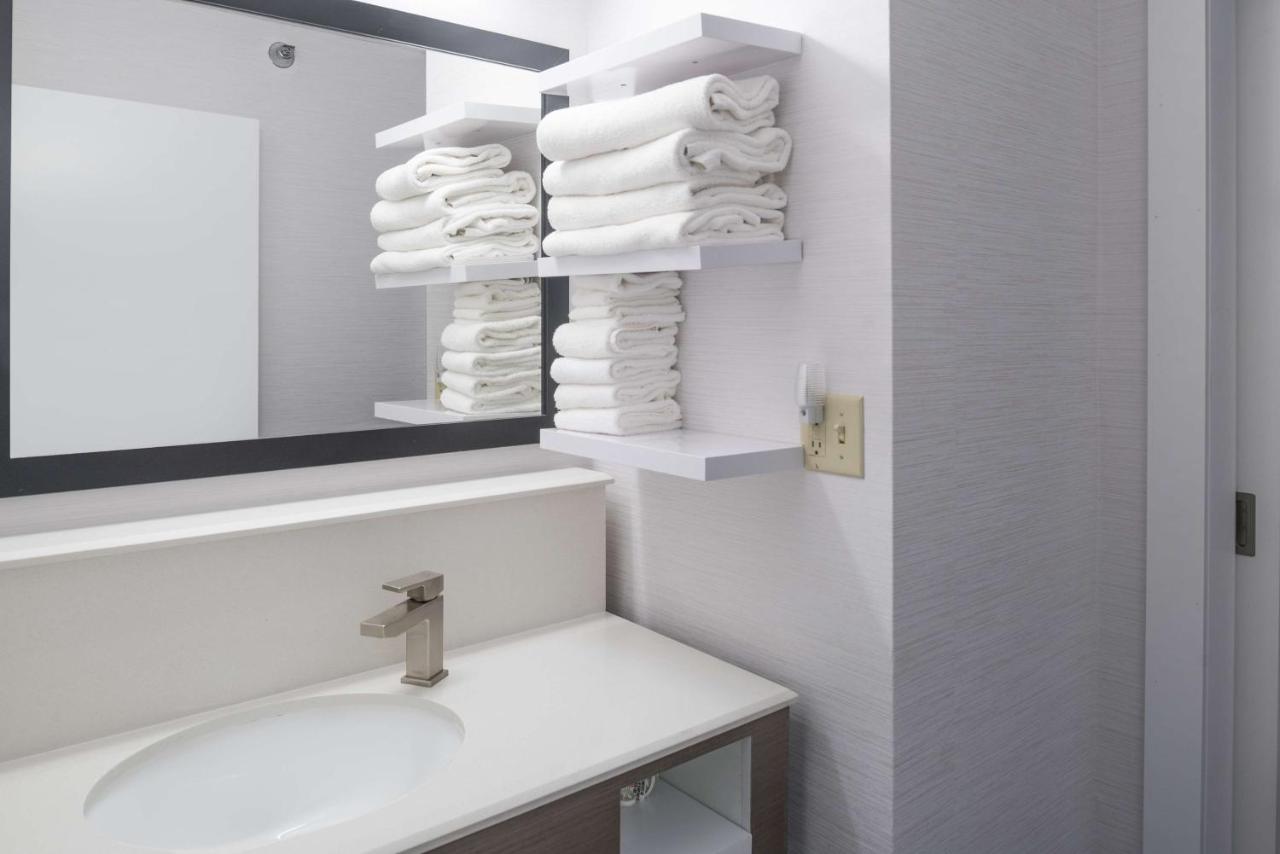 | Hampton Inn North Sioux City