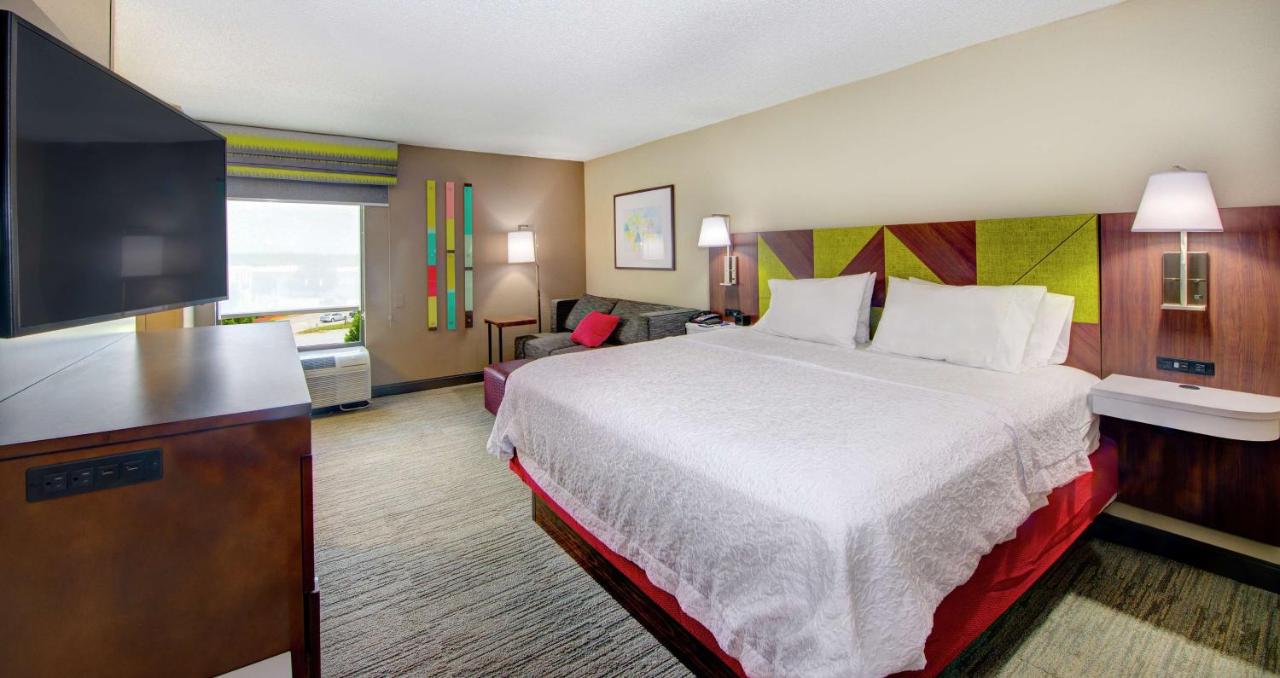 King Room with Kitchen at Hampton Inn Gaffney