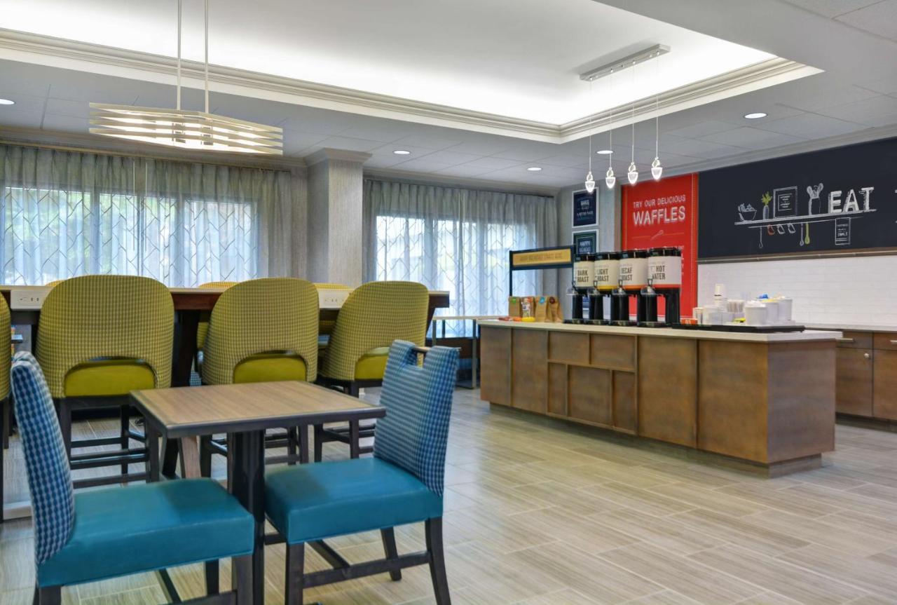 | Hampton Inn Gallatin