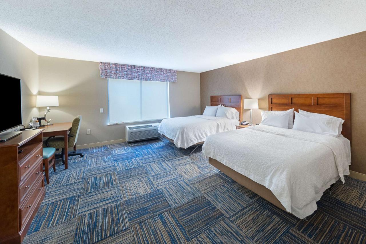 Queen Room with Two Queen Beds - Disability Access/Non-Smoking at Hampton Inn Greenfield