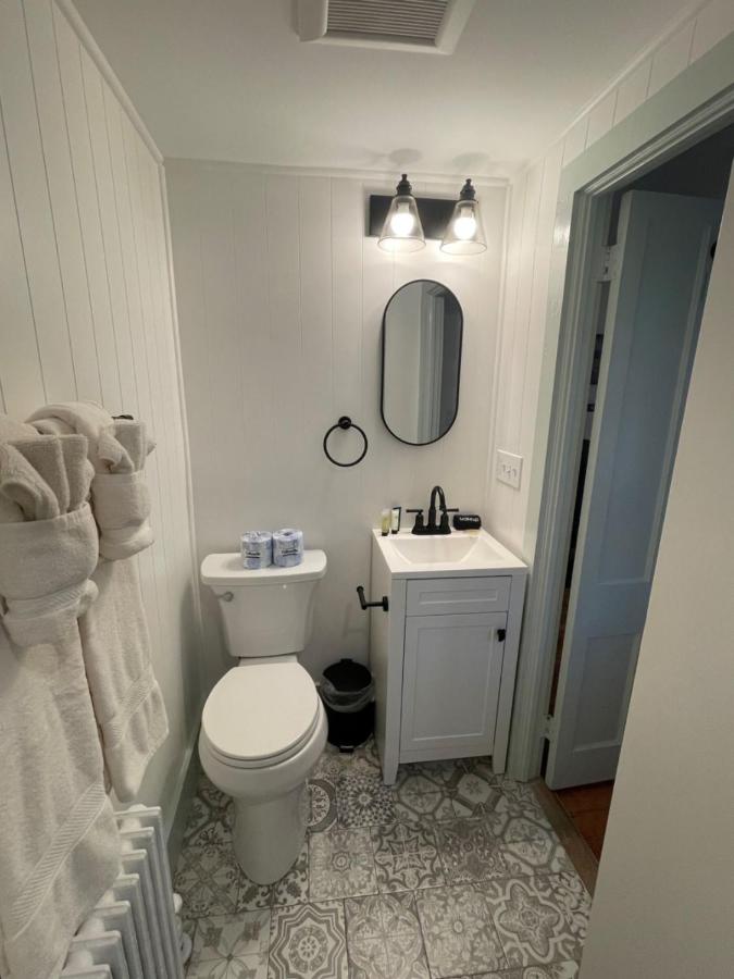 | Arlington Inn & Spa