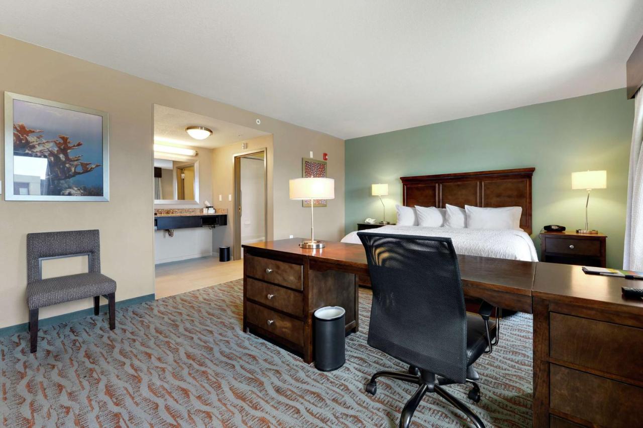 Studio Suite at Hampton Inn & Suites Gulfport I-10