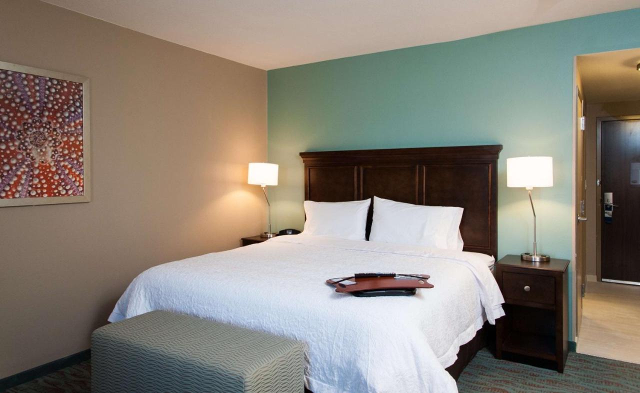 King Room - Disability Access at Hampton Inn & Suites Gulfport I-10