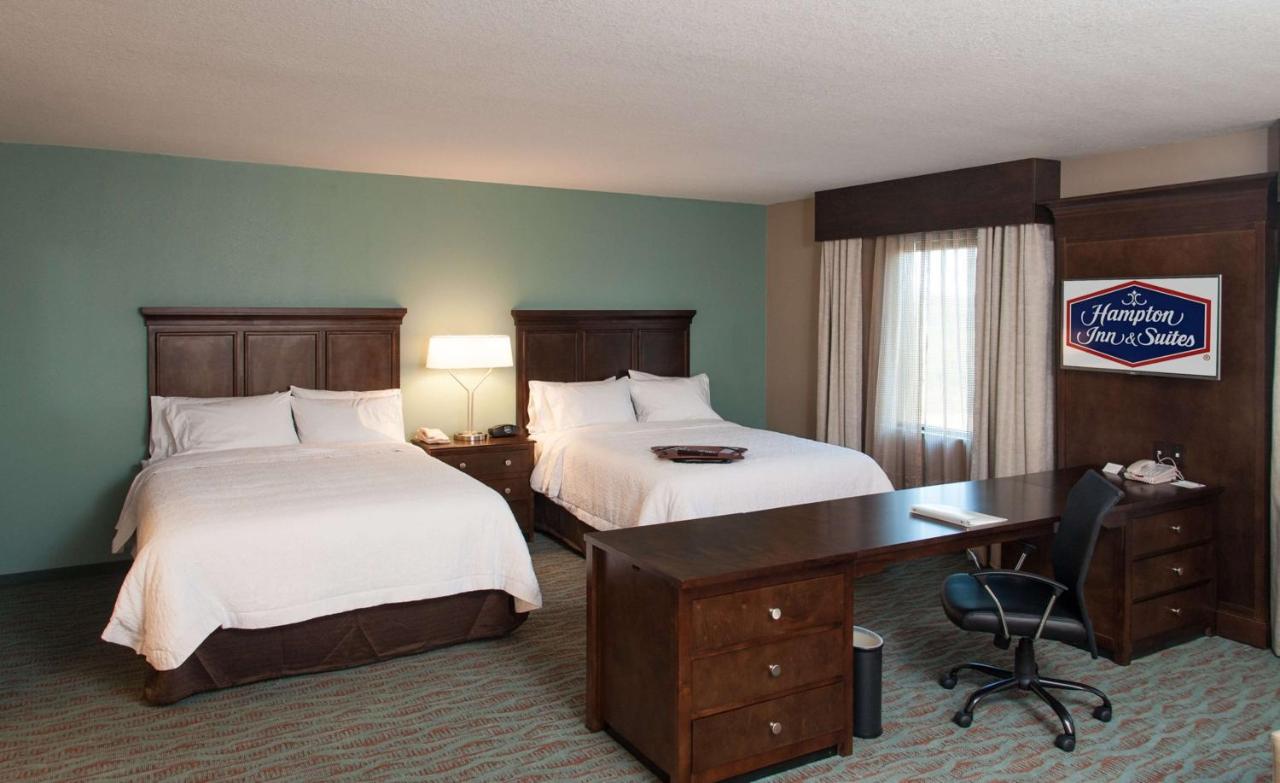 Studio Suite with Two Queen Beds at Hampton Inn & Suites Gulfport I-10