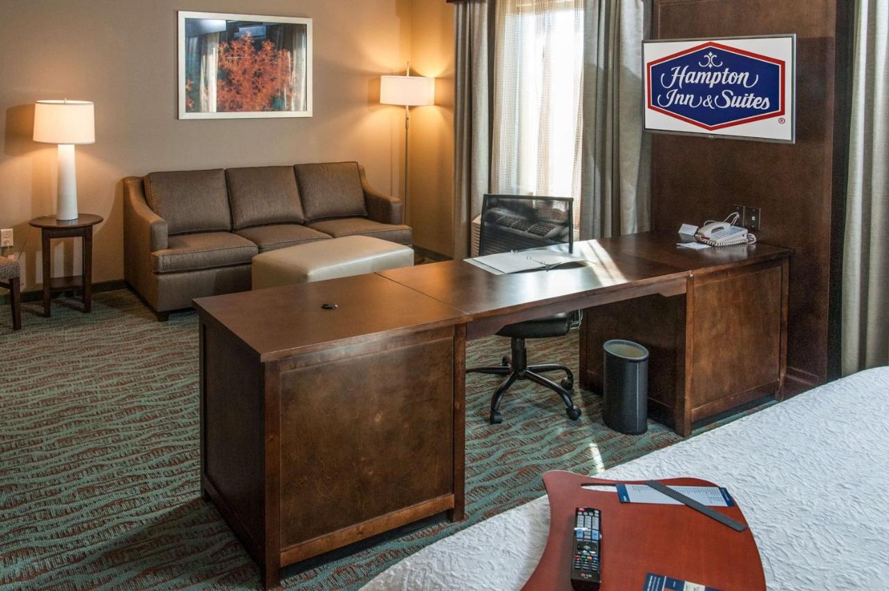 Studio Suite at Hampton Inn & Suites Gulfport I-10