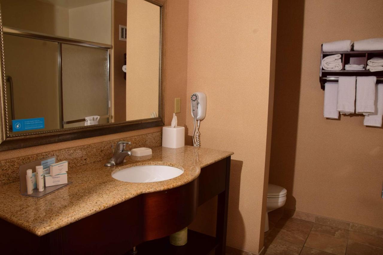 King Room at Hampton Inn Indiana