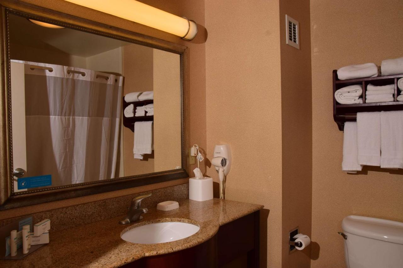 Queen Room with Two Queen Beds at Hampton Inn Indiana