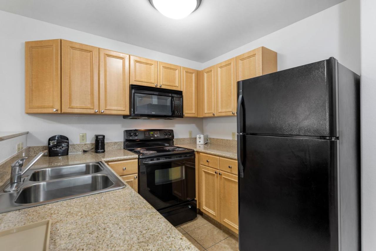 Efficiency Superior Family Suite - Non-Smoking at Comfort Inn & Suites Glenwood Springs On The River