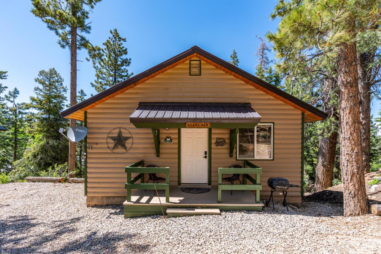 | Duck Creek Village Inn