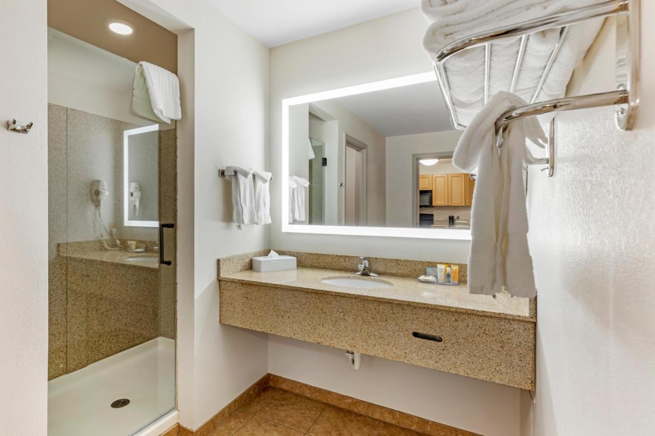 Superior Efficiency Family King Suite - Non-Smoking at Comfort Inn & Suites Glenwood Springs On The River