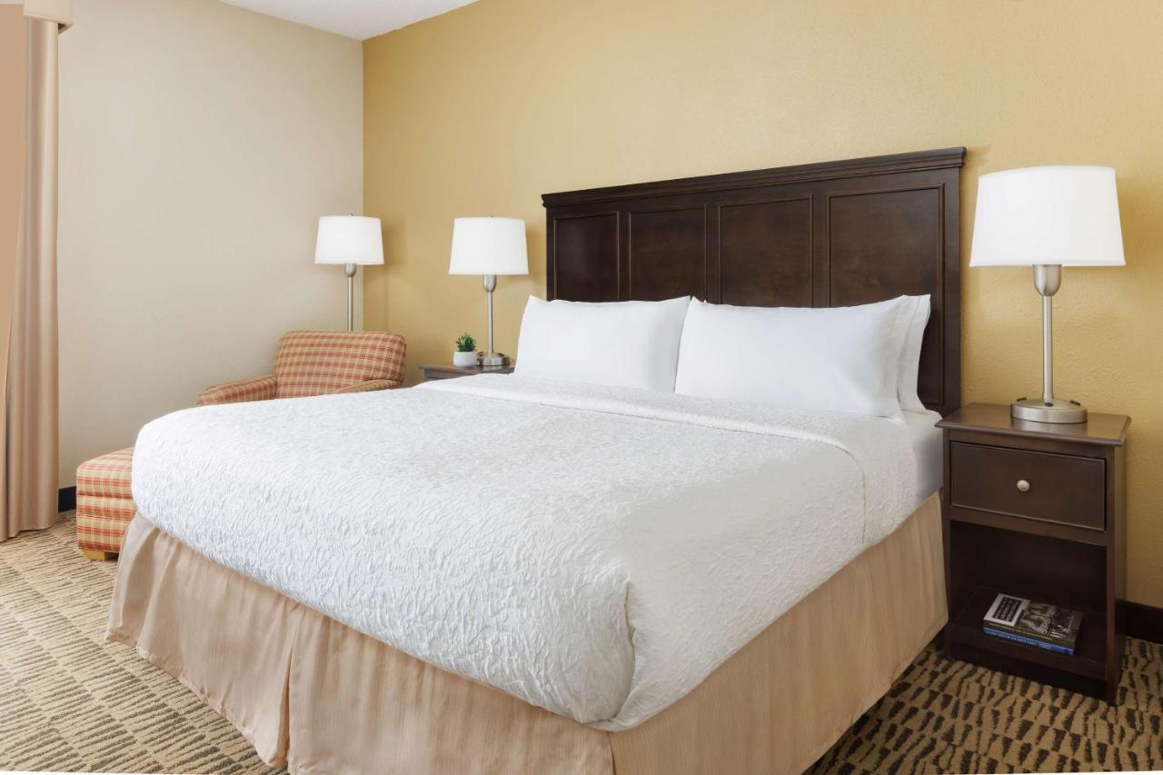 King Room - Non-Smoking at Hampton Inn Jackson