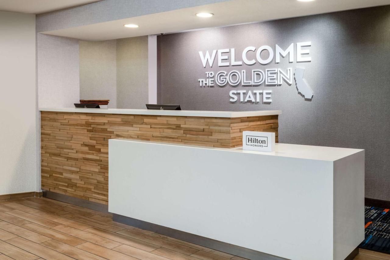 | Hampton Inn Irvine/East Lake Forest
