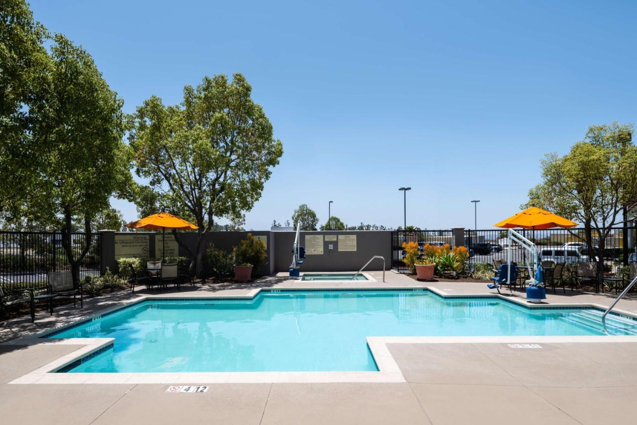 | Hampton Inn Irvine/East Lake Forest