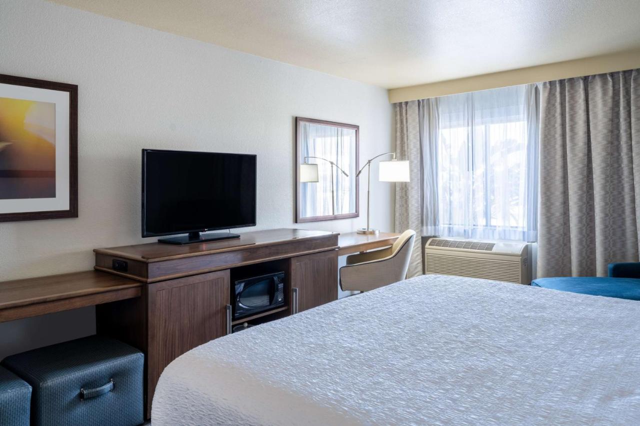 | Hampton Inn Irvine/East Lake Forest