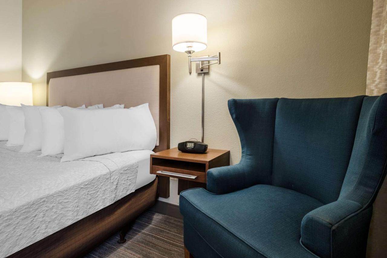 | Hampton Inn Irvine/East Lake Forest