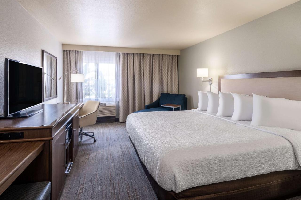 | Hampton Inn Irvine/East Lake Forest