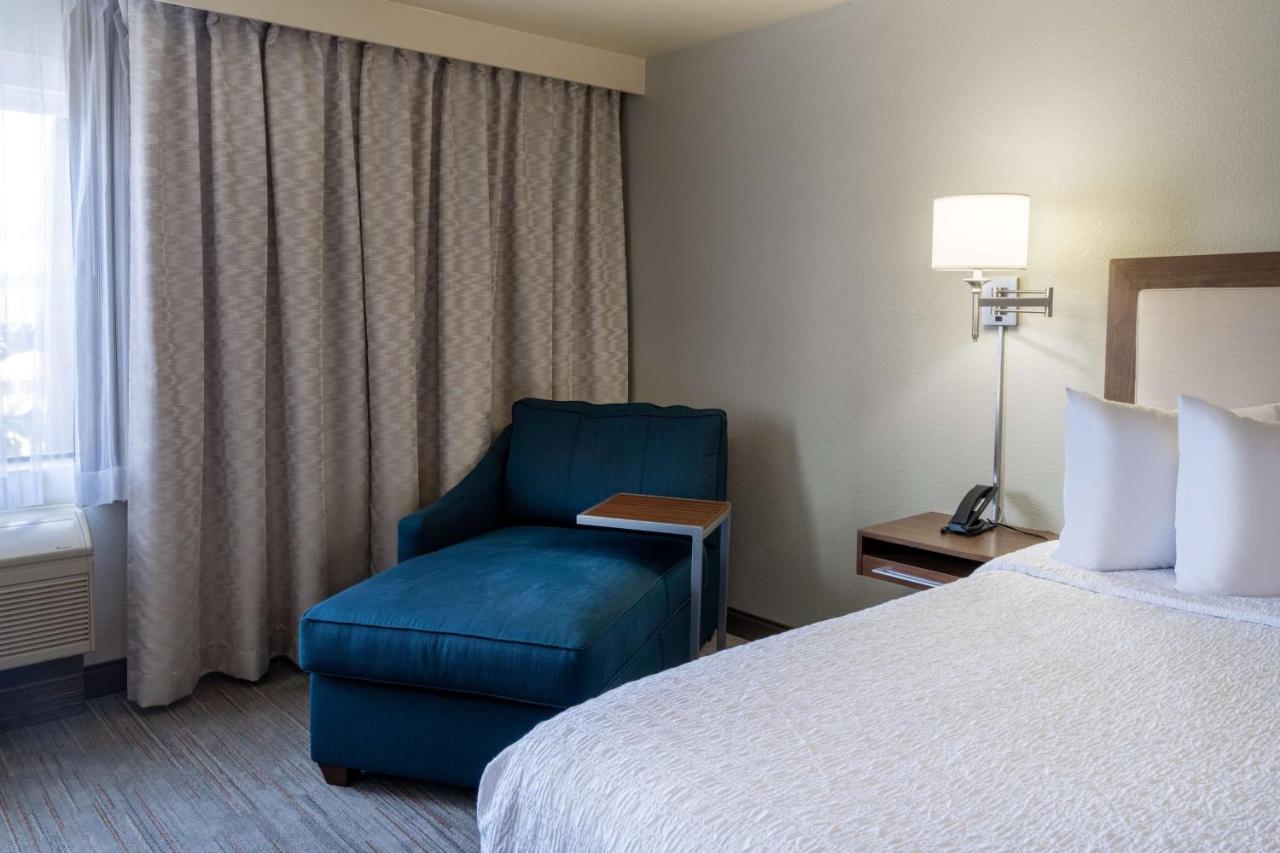 | Hampton Inn Irvine/East Lake Forest