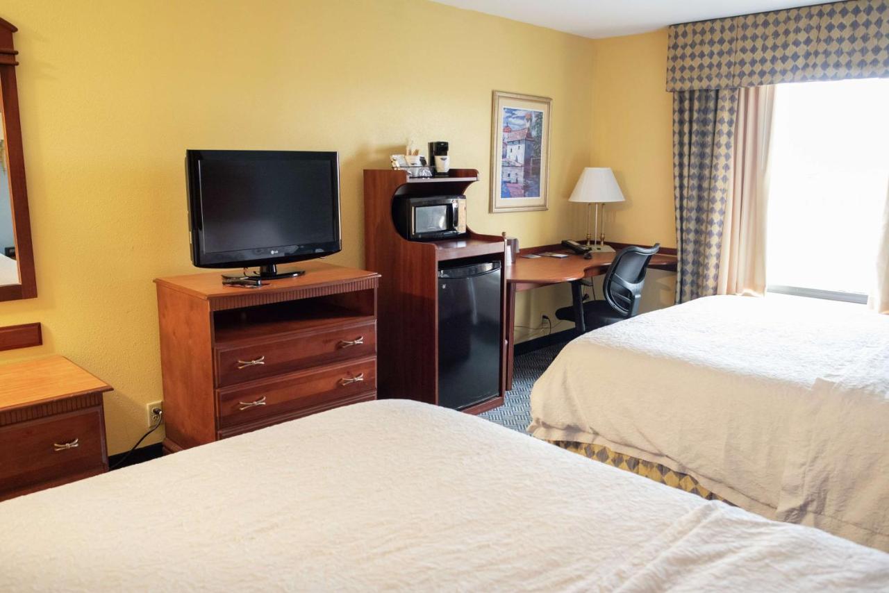 | Hampton Inn Lebanon
