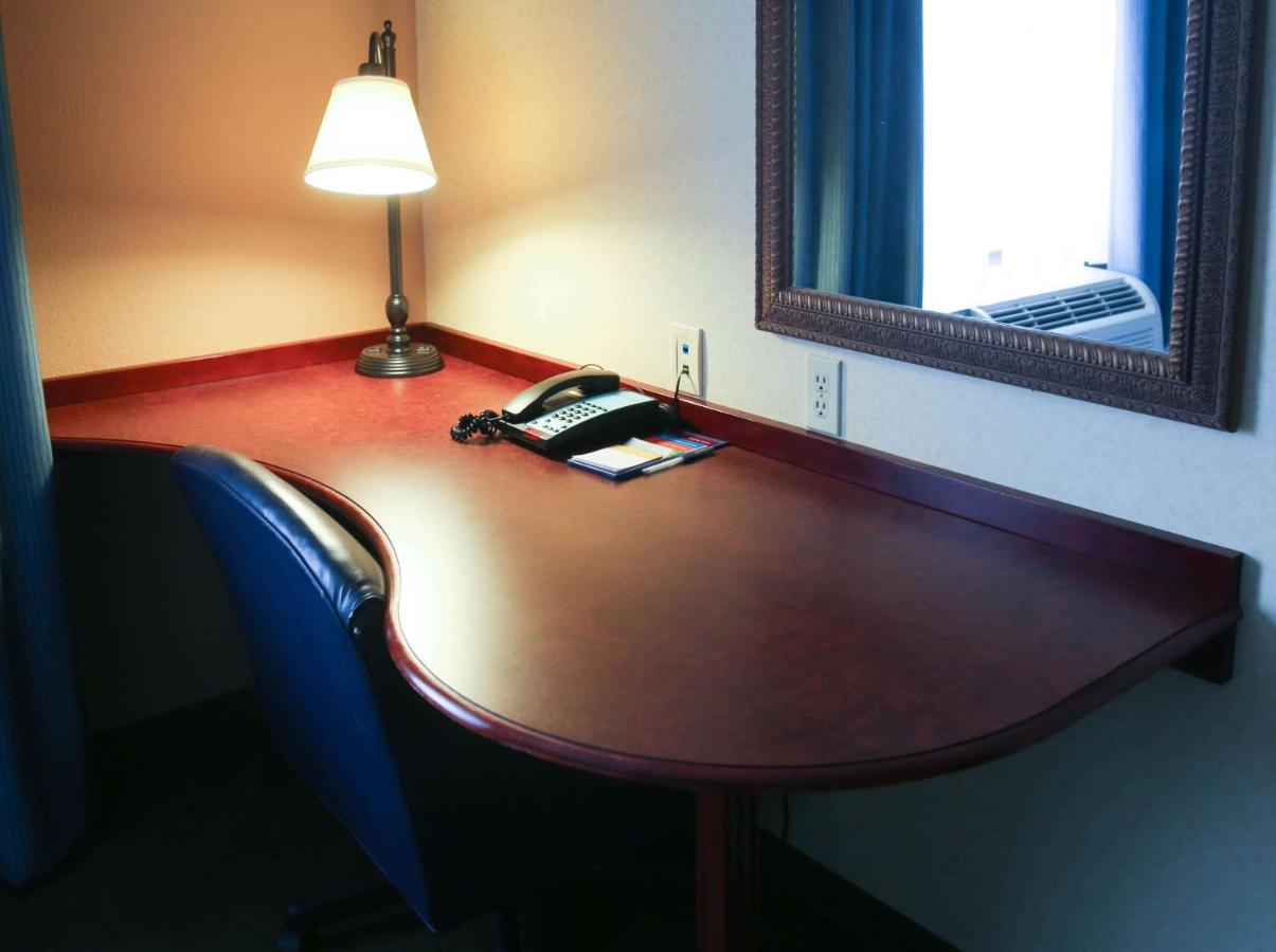  | Hampton Inn Morehead