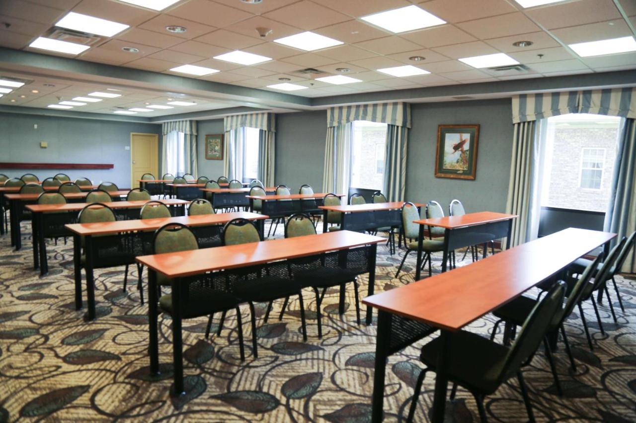 | Hampton Inn Morehead