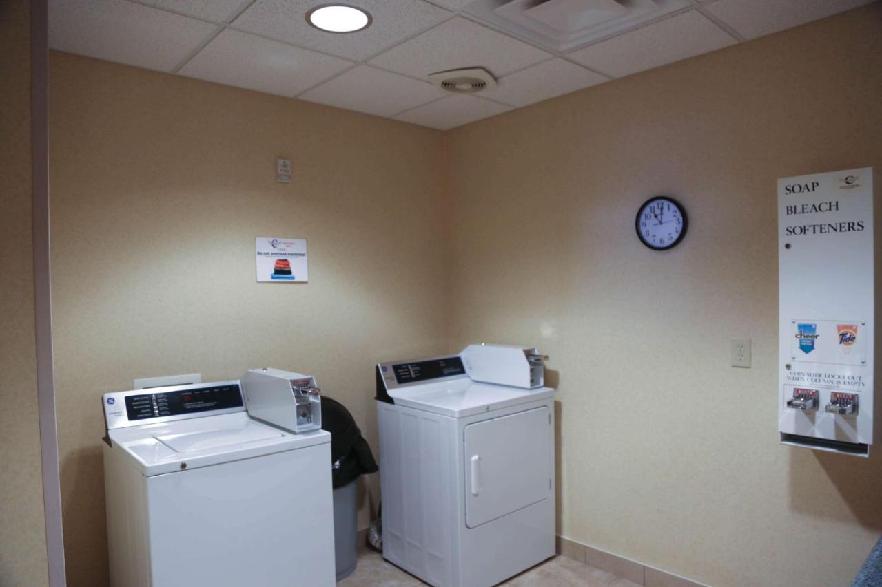 | Hampton Inn Morehead