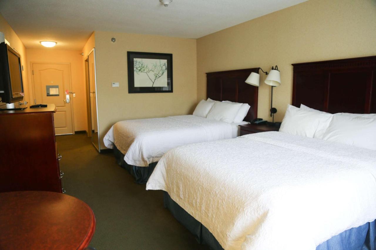 | Hampton Inn Morehead