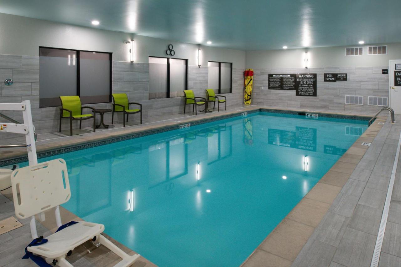 | Hampton Inn LaPorte