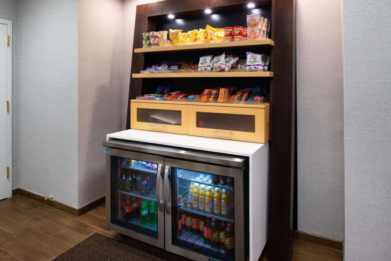 | Hampton Inn LaPorte
