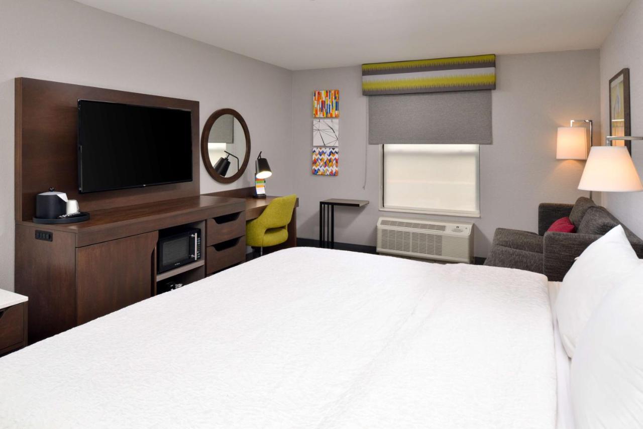| Hampton Inn LaPorte
