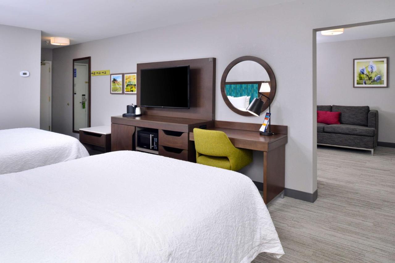 | Hampton Inn LaPorte