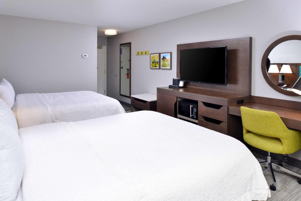 | Hampton Inn LaPorte