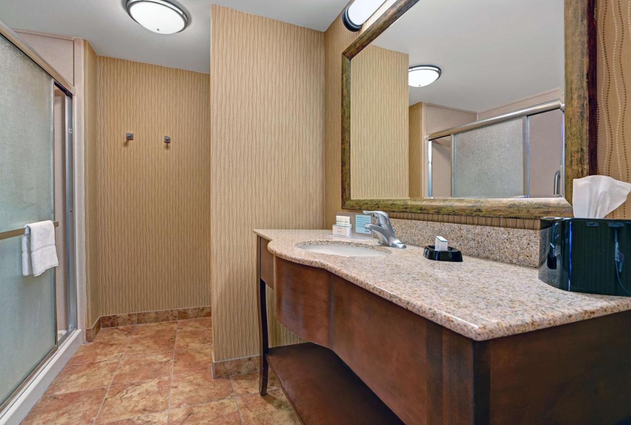 King Room - Non-Smoking at Hampton Inn Deming