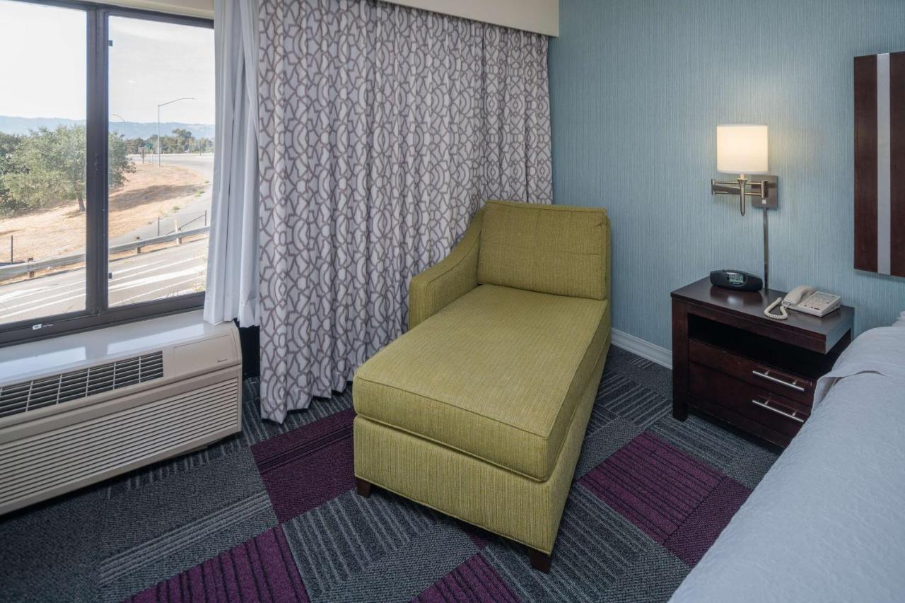 King Room - Non-Smoking at Hampton Inn Livermore