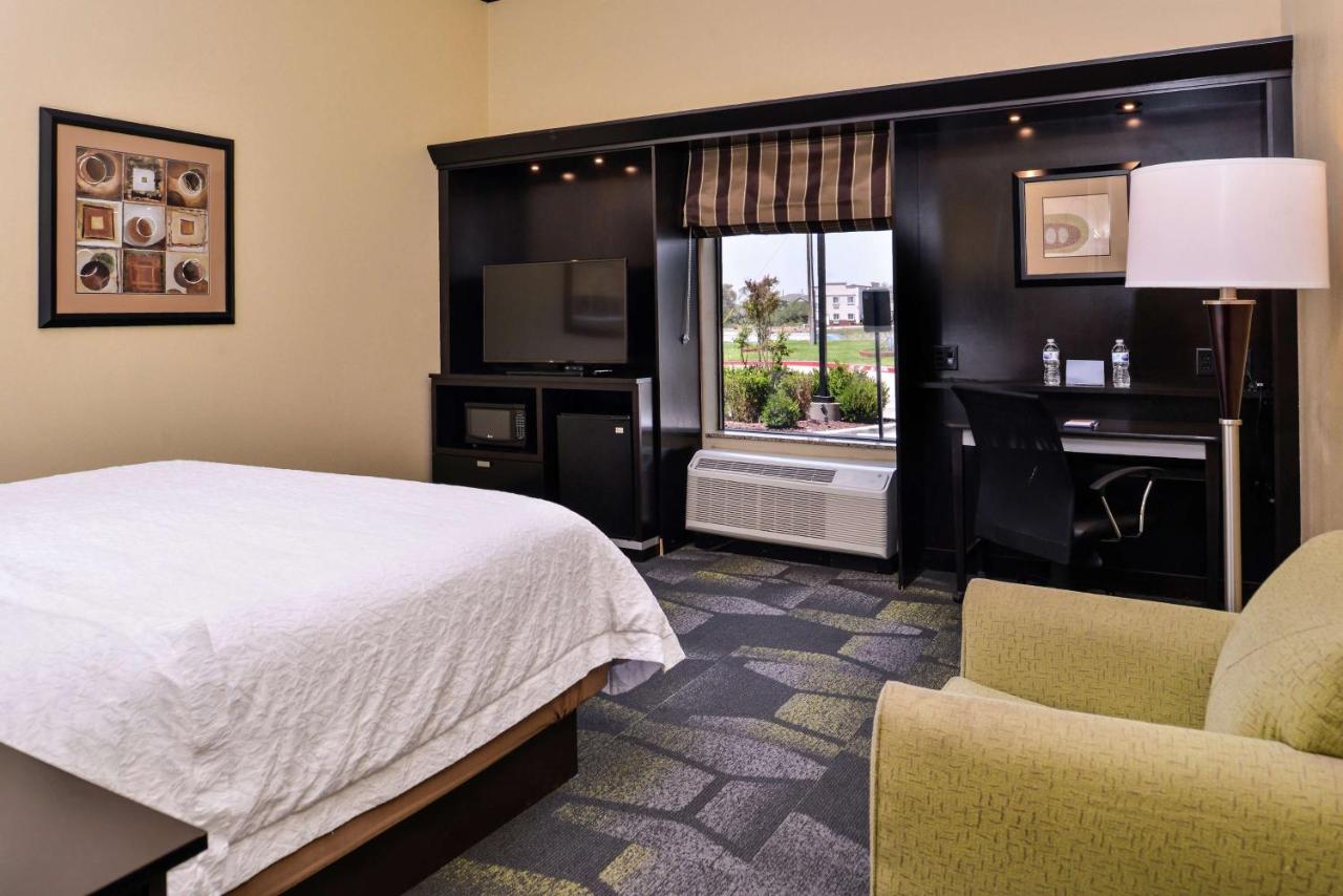 King Room - Non-Smoking at Hampton Inn & Suites Big Spring